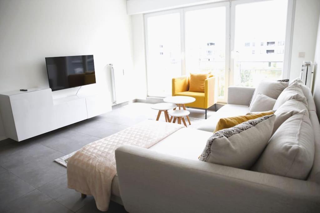 Charming Modern 2 Bedroom Apartment Alzingen Exterior foto